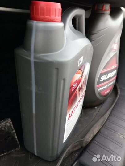 Масло Лукойл 10 w 40 на долив
