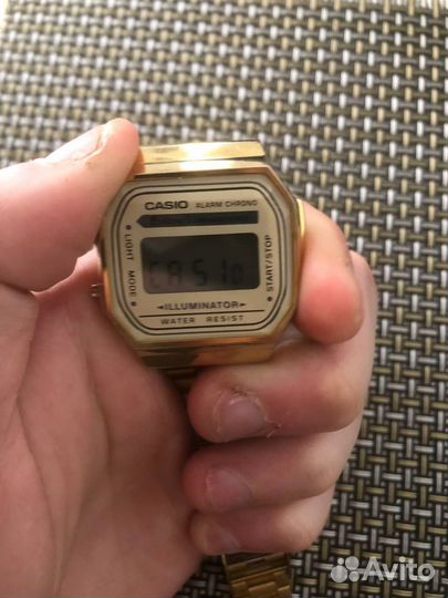 Часы casio retro