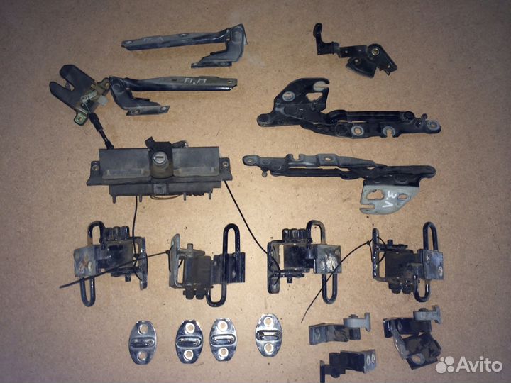 Замки, петли, навесы Audi A6 c5