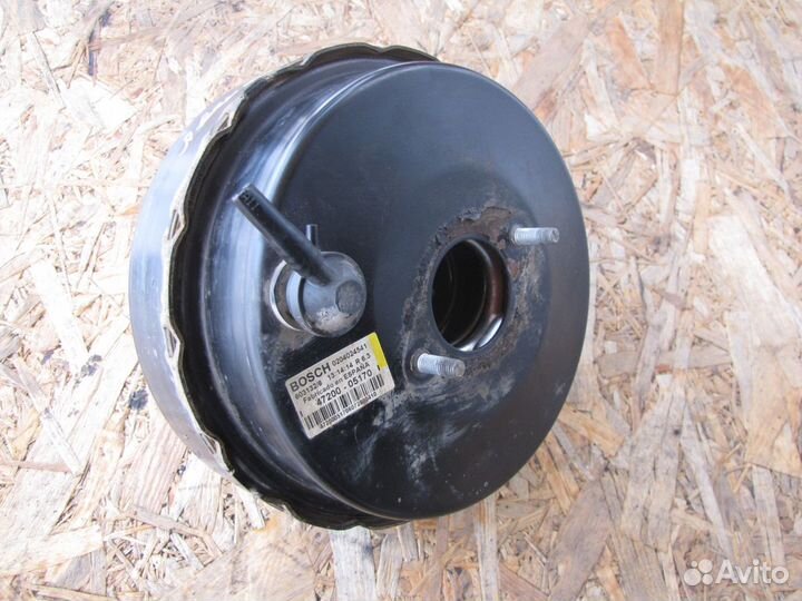 Вакуумный усилитель Toyota Avensis 2