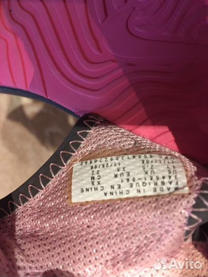 Босоножки Nike р.35