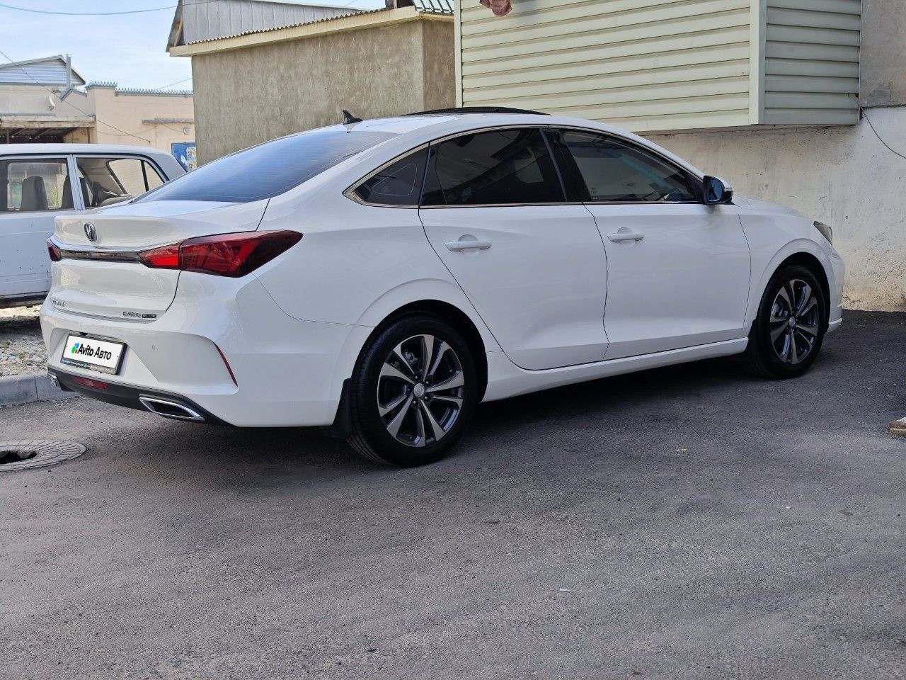 Changan Eado Plus: фото владельца