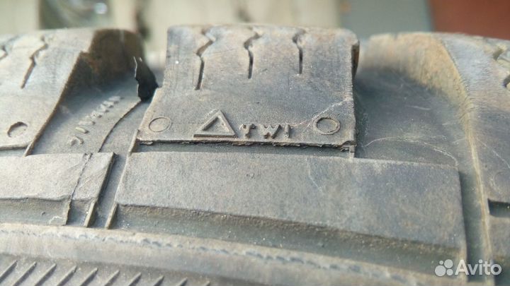 Continental Conti4x4WinterContact 235/65 R17