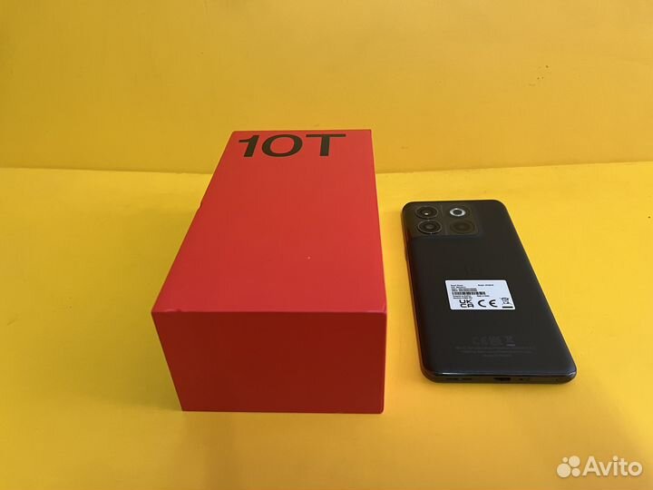 OnePlus 10T, 8/128 ГБ