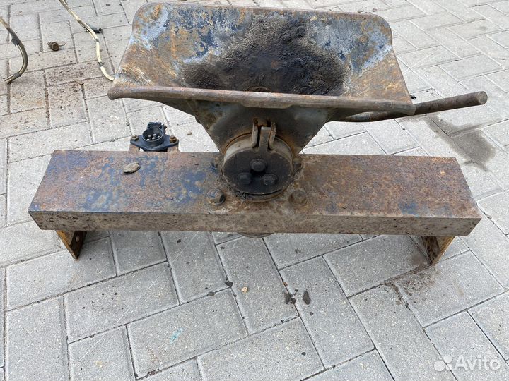 Фаркоп грузовой