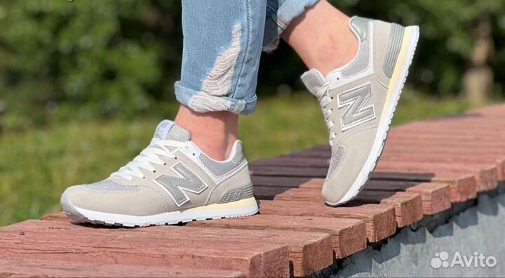 Кроссовки женские New Balance