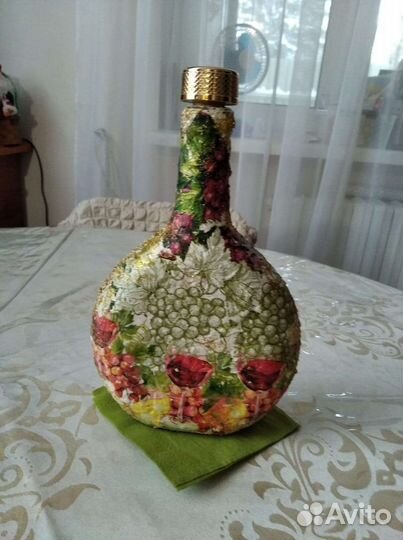 Бутылка интерьерная в технике декупаж