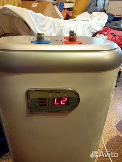 Водонагреватель плоский 50л нержавеющий вертикальн