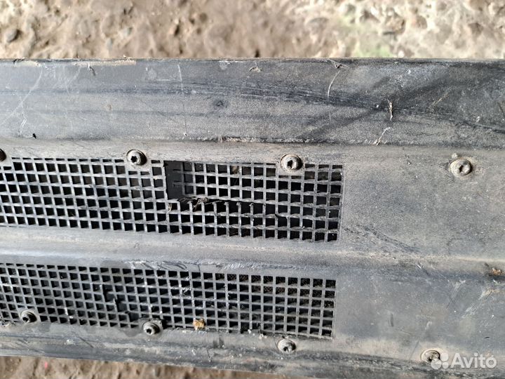 Жабо Mercedes W140