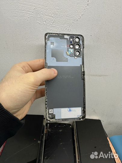Крышка samsung s20 plus б/у