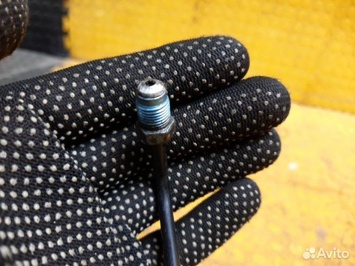 Б/У Трубка тормозная В хорошем состоянии