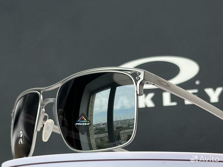 Титановые очки Oakley Holbrook TI Satin Chrome
