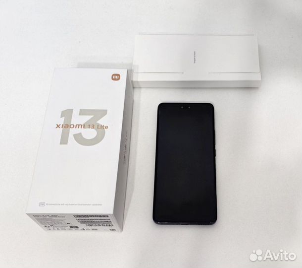 Xiaomi 13 Lite, 8/256 ГБ