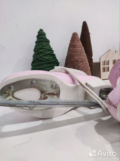 Коньки фигурные 36 размер