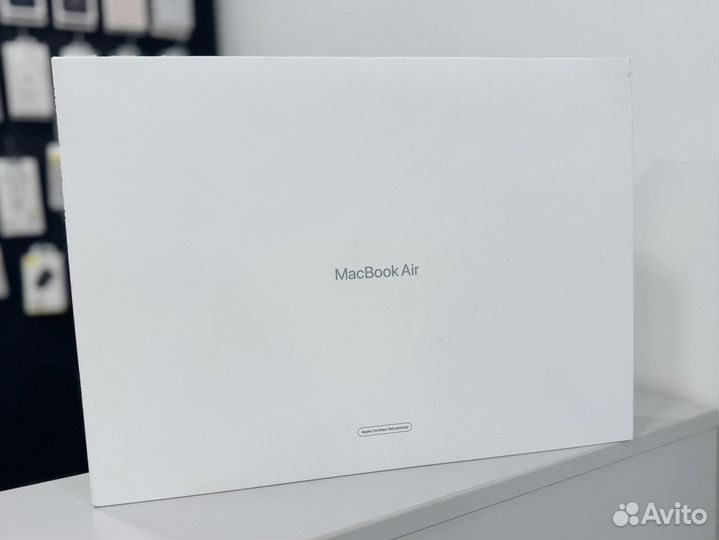 Macbook Air 15 m2 8 256