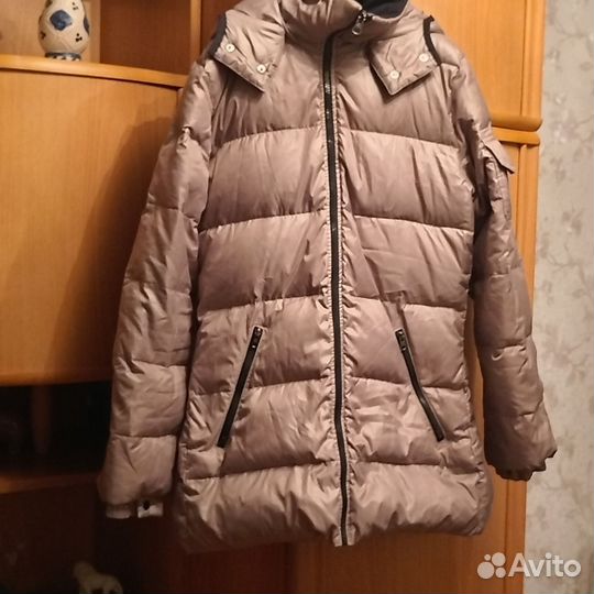Пуховик женский р 44