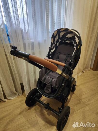 Коляска happy baby mommer