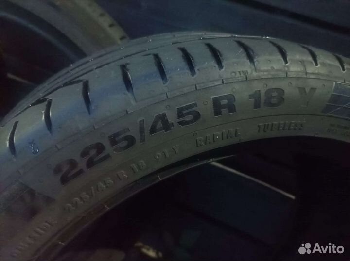 Continental ContiSportContact 5 225/45 R18 91Y