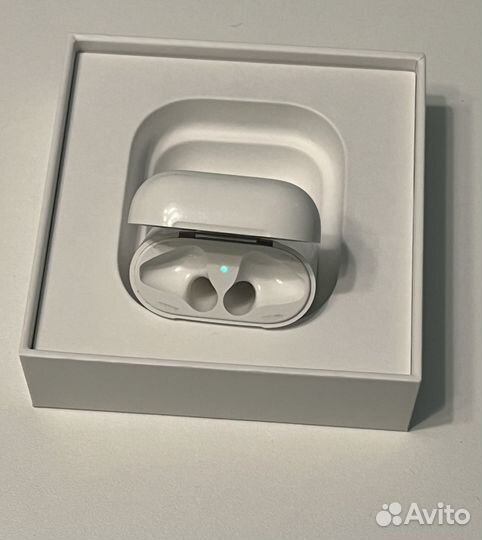 Apple AirPods 2