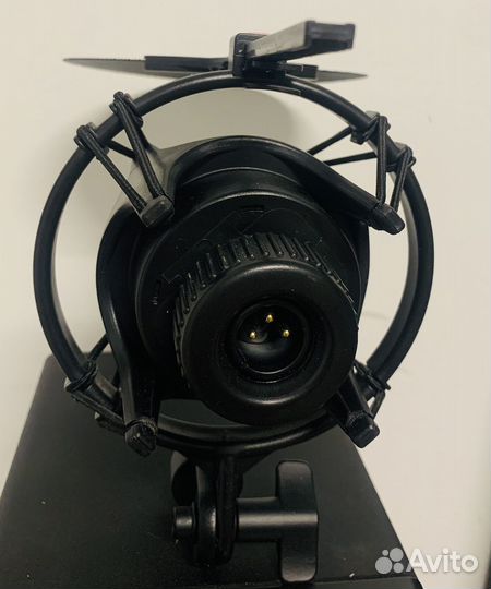 Студийный микрофонн sE Electronics X1 S vocal pack