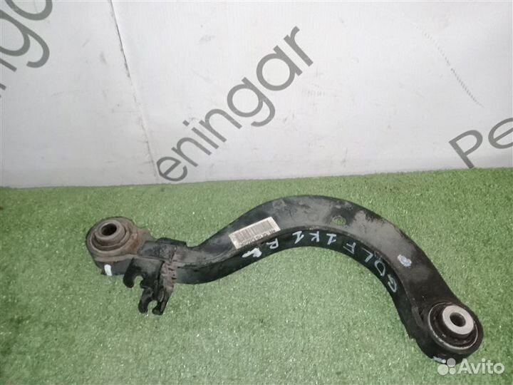 Рычаг поперечный верхний задний левый Volkswagen