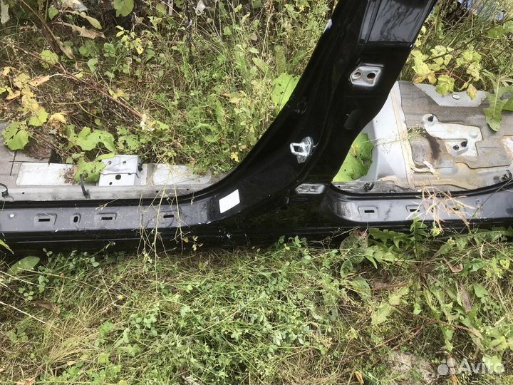 Порог со стойкой левый (Mazda CX-7)