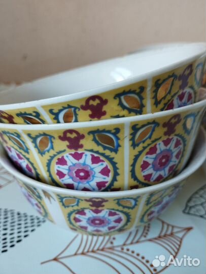 Заварочный чайник с пиалами