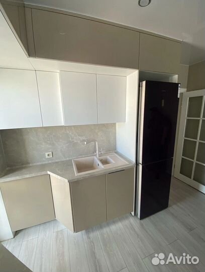 Угловая кухня на заказ