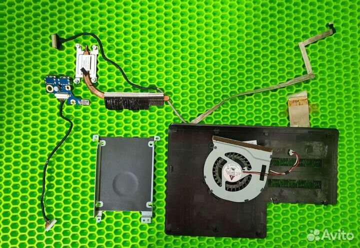 Samsung NP300 в разборе/запчасти (отправка по РФ)