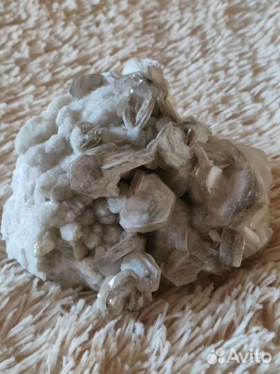 Друза кальцита двух генераций