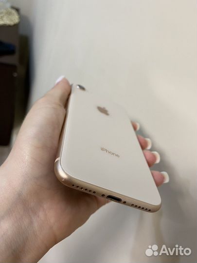iPhone 8 64 гб