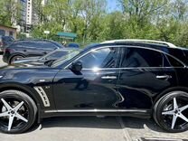 Infiniti QX70 3.7 AT, 2014, 150 000 км, с пробегом, цена 3 000 000 руб.