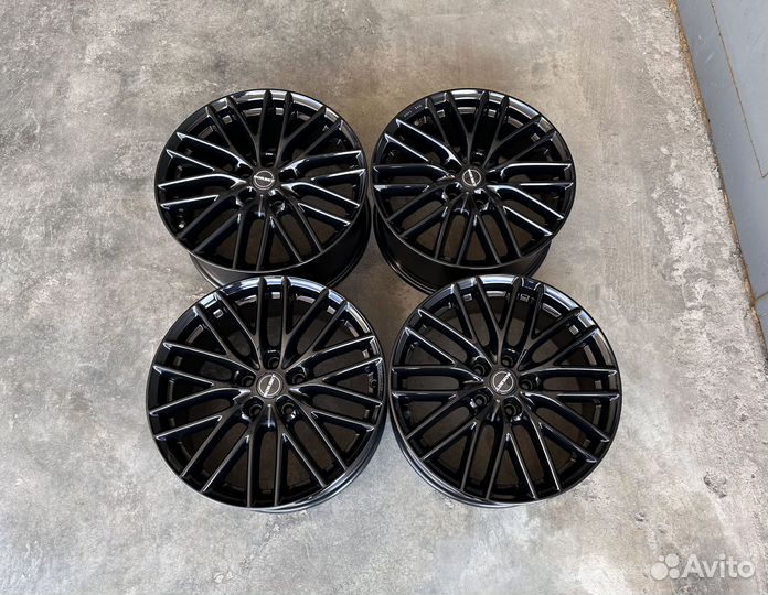 Литые диски R18 Borbet 5x114,3