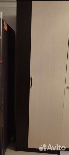Шкаф