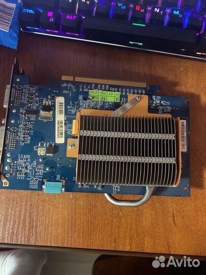 Видеокарта gt 7600 256mb