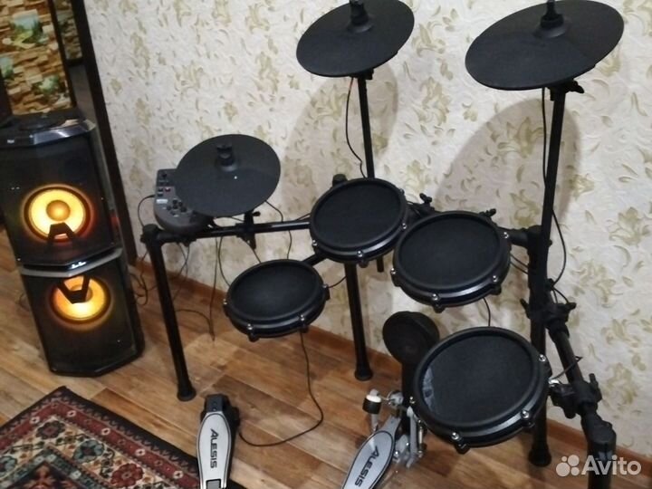 Электронные ударные Alesis nitro mesh kit