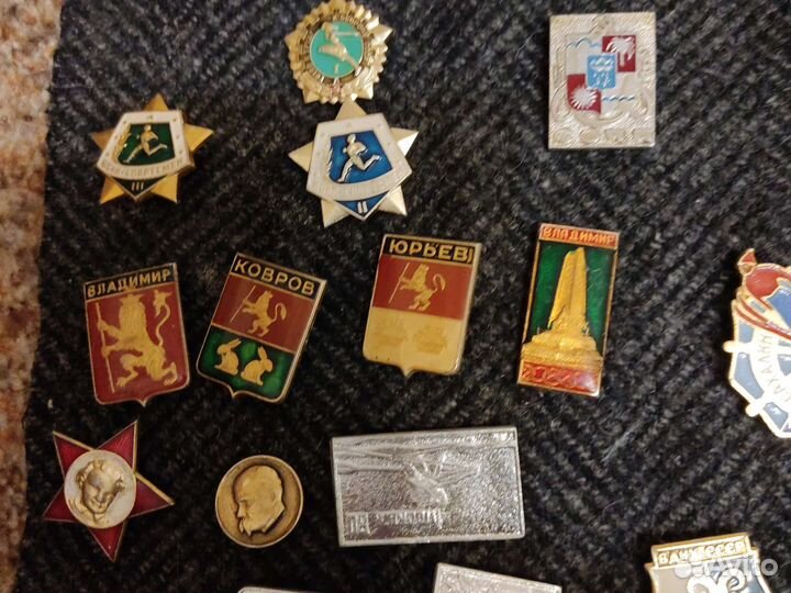 Значки советские