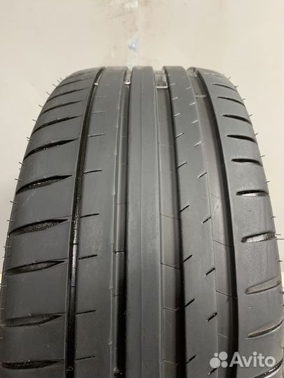 Michelin Pilot Sport 4 225/40 R18 92Y