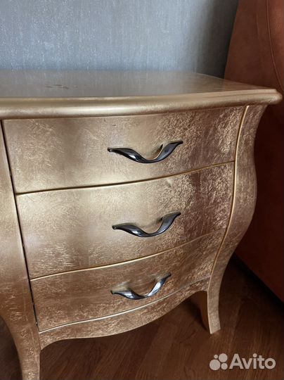 Тумба прикроватная