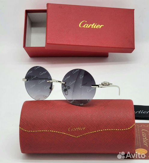 Солнцезащитные очки женские