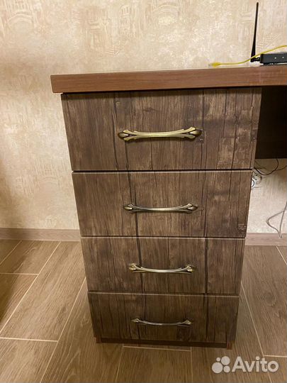 Компьютерный стол бу