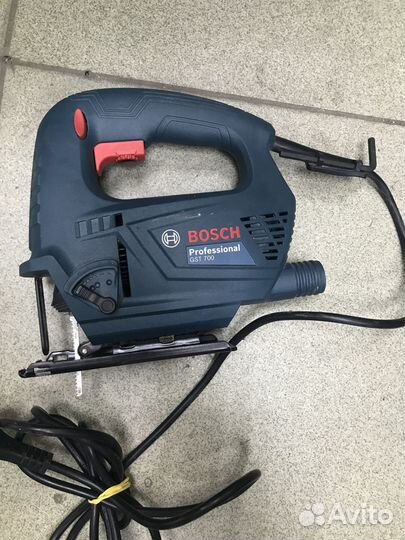 Инструмент электролобзик Bosch