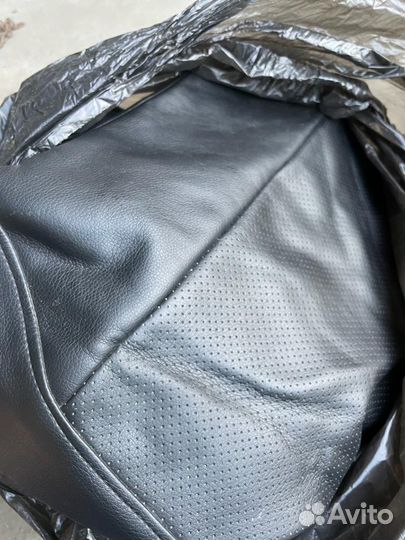 Чехлы из эко кожи на Nissan x-trail 2поколение