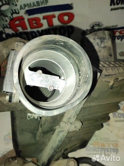 Корпус воздушного фильтра Ford Scorpio (1986