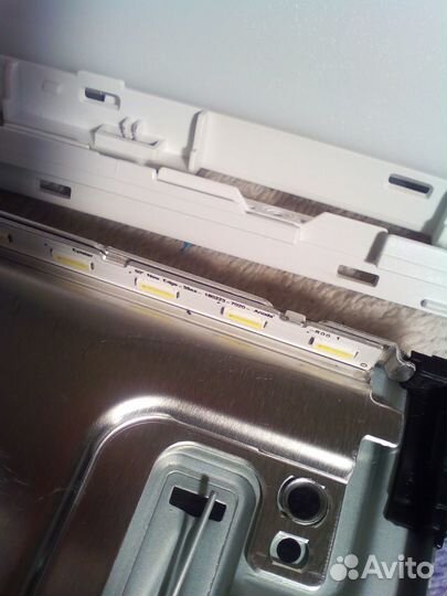 Рассеиватель от Samsung UE50RU7100U