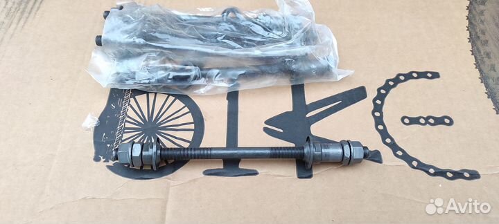 Запчасти на велосипед, ось, цепь, тормоза