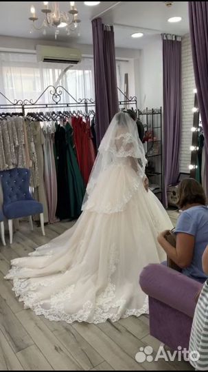 Платье свадебное