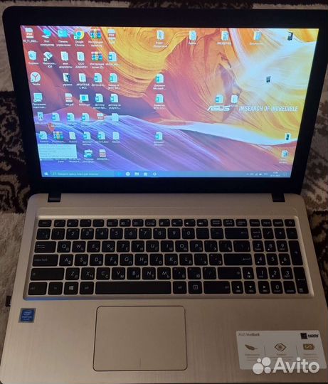 Ноутбук asus
