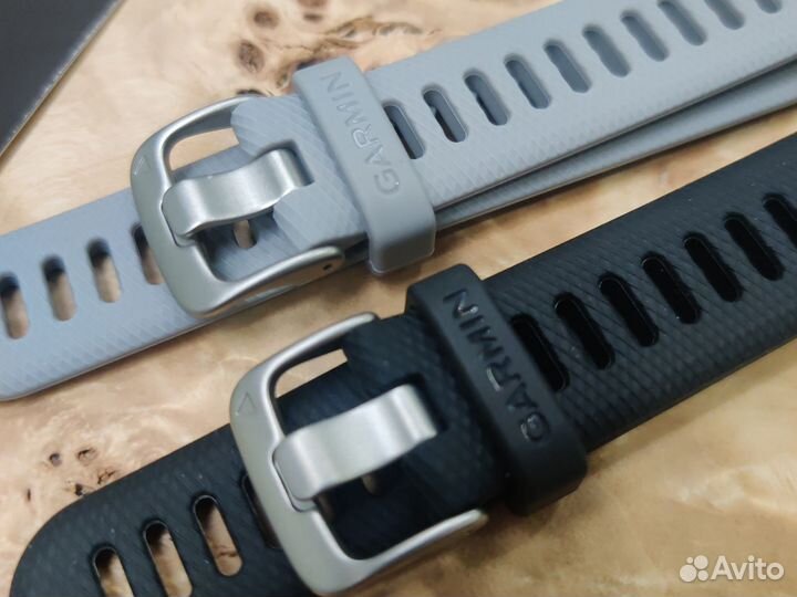 Ремешки ориг Garmin 18mm Forerunner 255S 265S