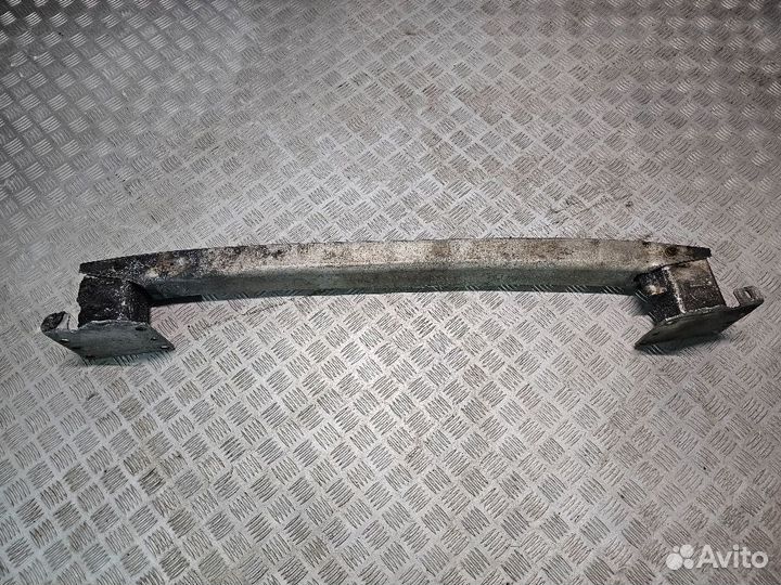 Усилитель бампера передний Peugeot 408